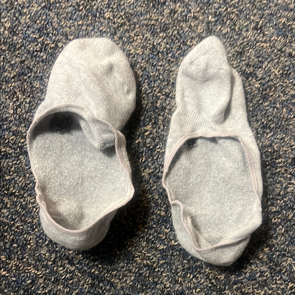 Grey gap socks